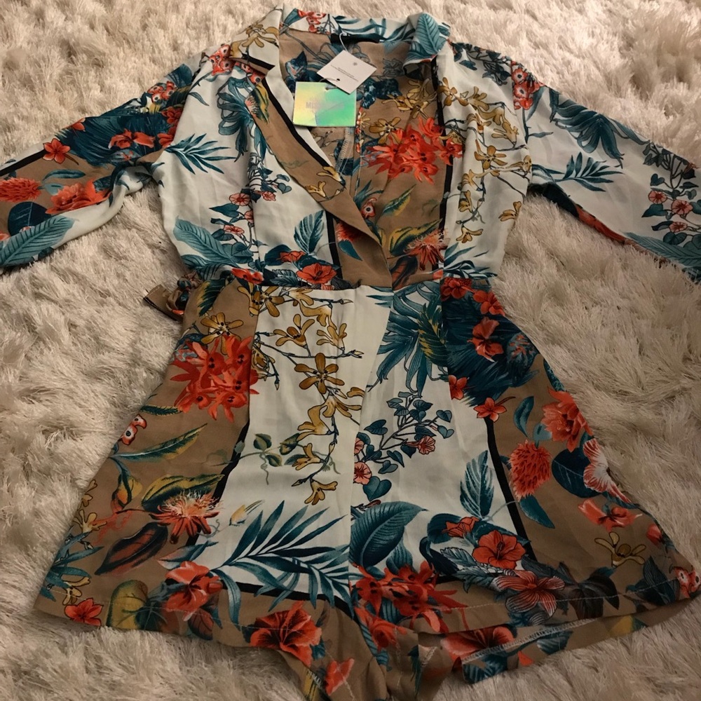 Missguided Nude Floral Printed Wrap Playsuit